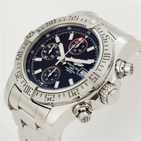 breitling avenger ii volcano 43 chronograph|breitling avenger 43.